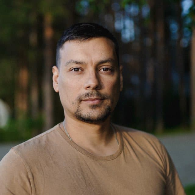 Николай Николаенко